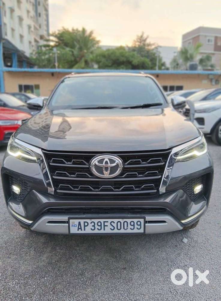 Toyota Fortuner 4x2 Mt 2.8 Diesel, 2020, Diesel