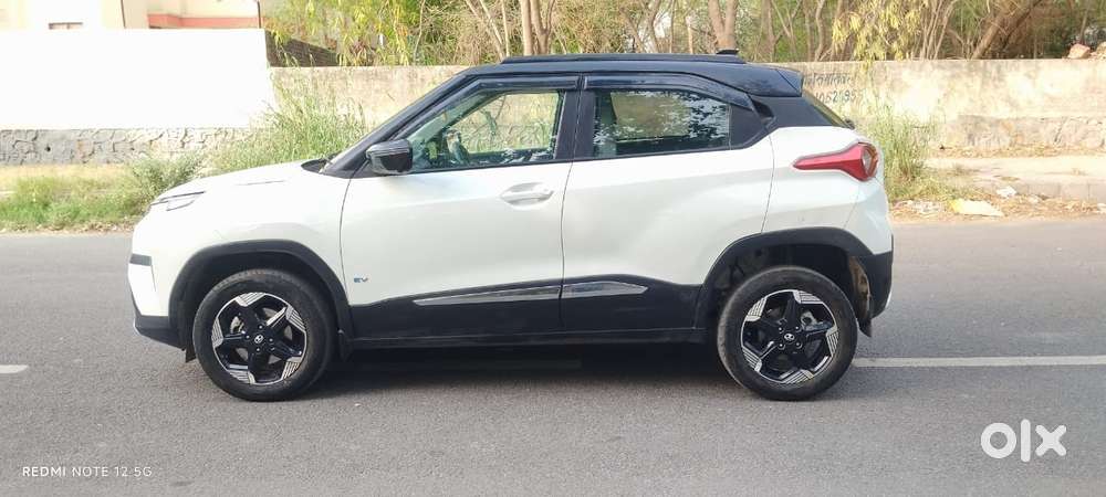 Tata Tiago Ev Xz Plus Tech Lux Long Range Fast Charger, 2024, Electr..