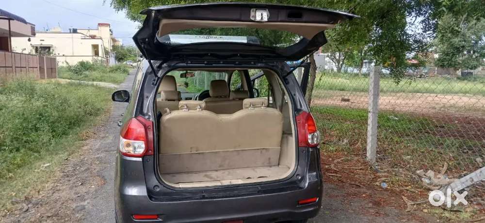 Maruti Suzuki Ertiga 2012
