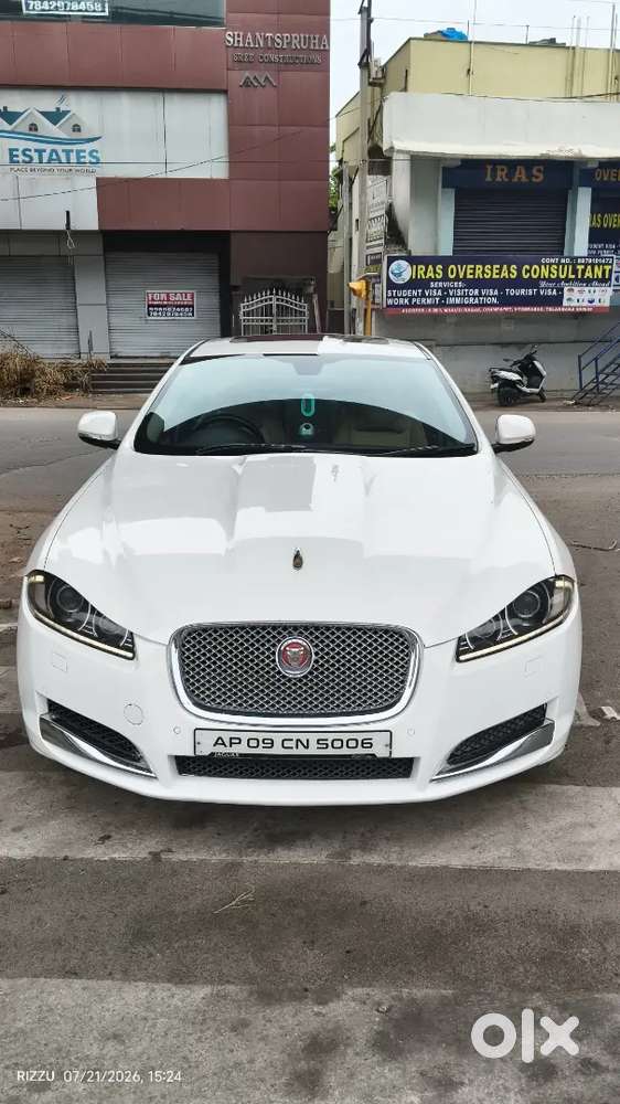 Jaguar Xfs Diesel 2012 Year