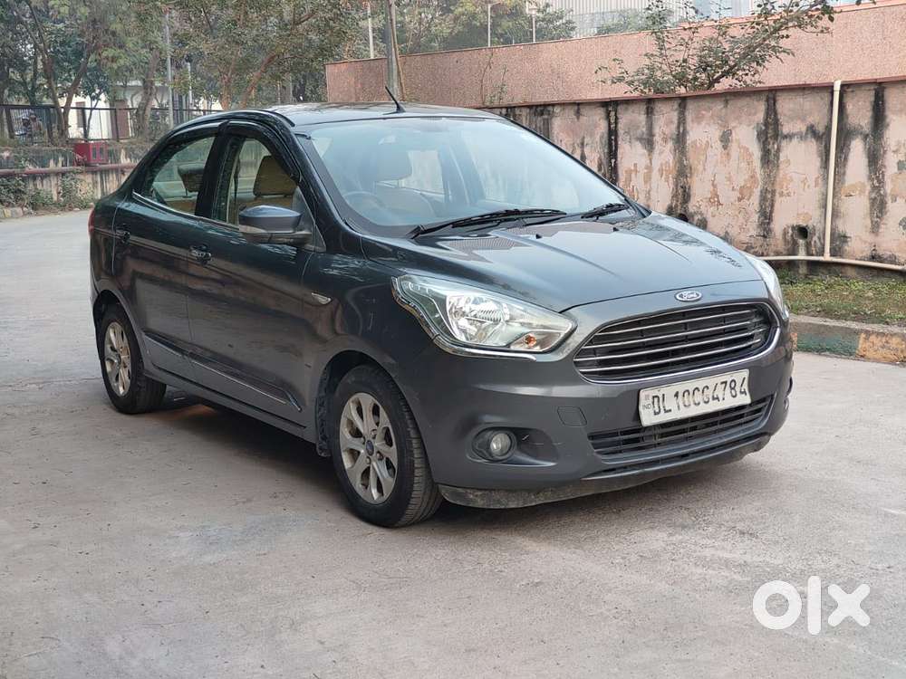 Ford Figo Aspire Titanium Blu, 2015, Petrol