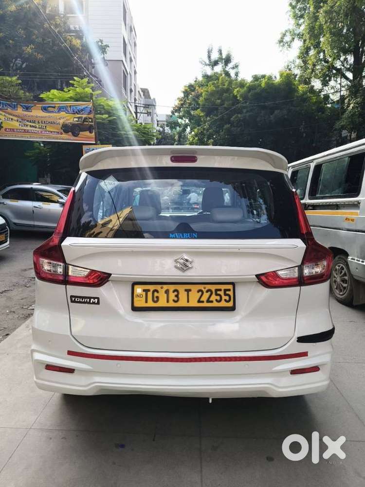 Maruti Suzuki Ertiga 1.5 Tour M Cng, 2024, Cng & Hybrids