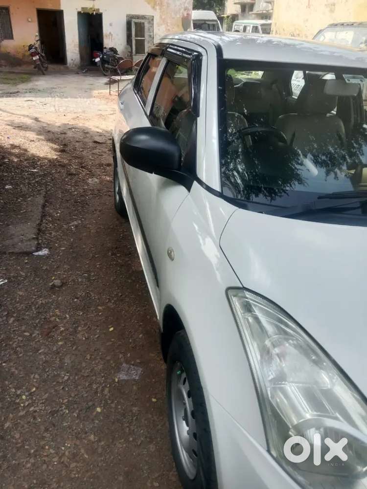Maruti Dzire Tour 2017