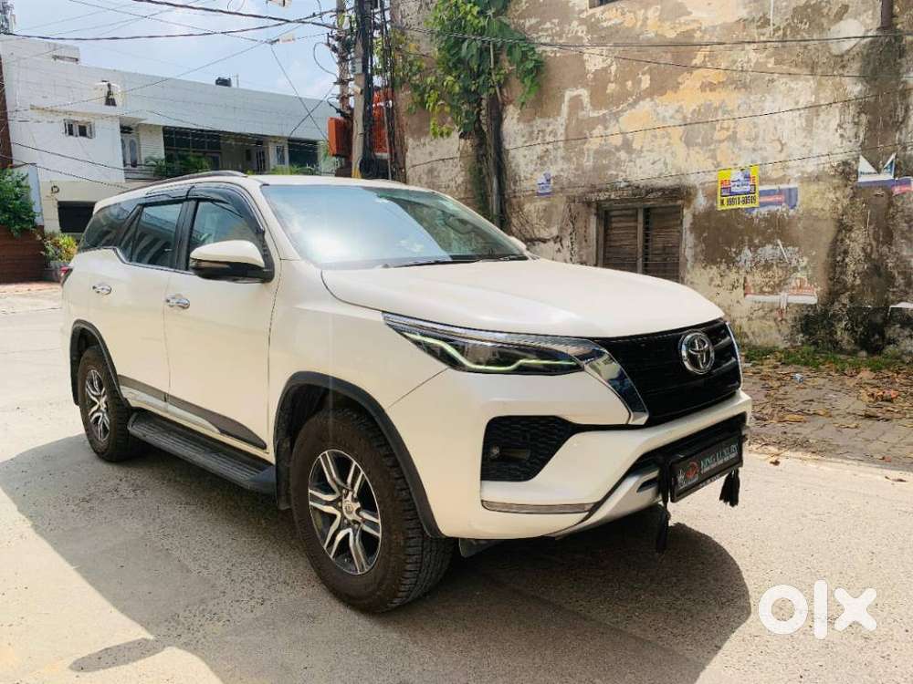 Toyota Fortuner 4x2 At 2.8 Diesel, 2021, Diesel