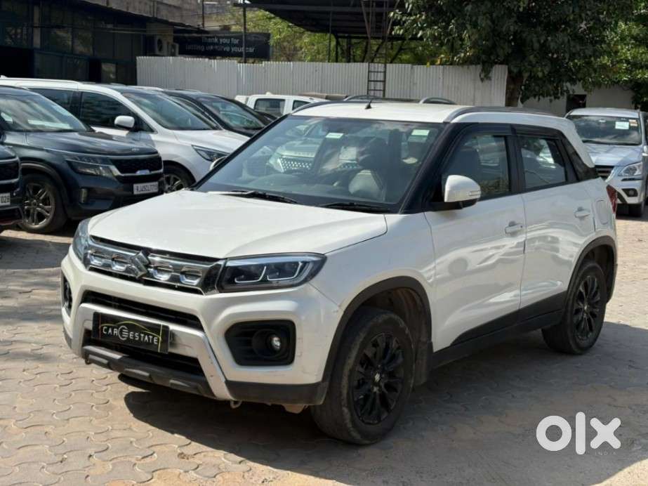 Maruti Suzuki Brezza 1.5 Zxi Smart Hybrid, 2021, Petrol