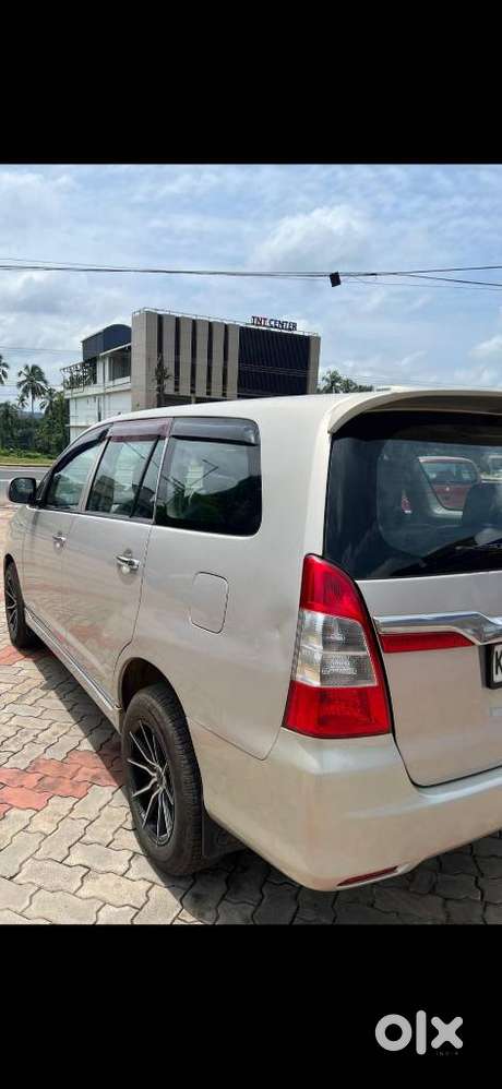 Toyota Innova 2.5 G (diesel) 7 Seater, 2012, Diesel