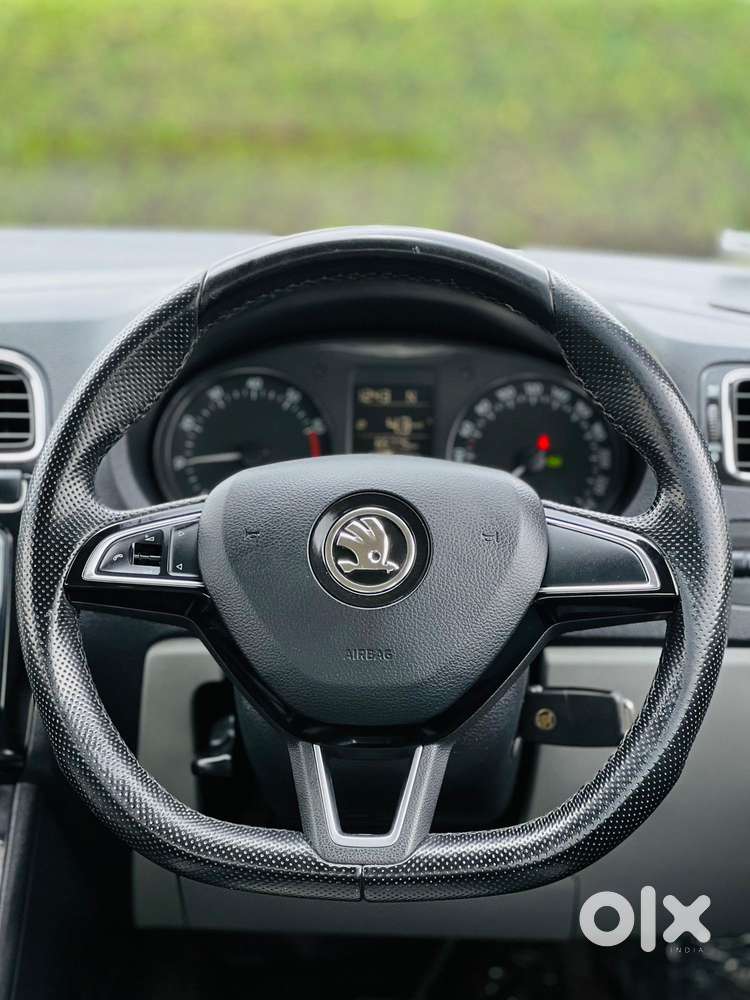 Skoda Rapid 1.6 Mpi At Ambition Plus, 2020, Petrol