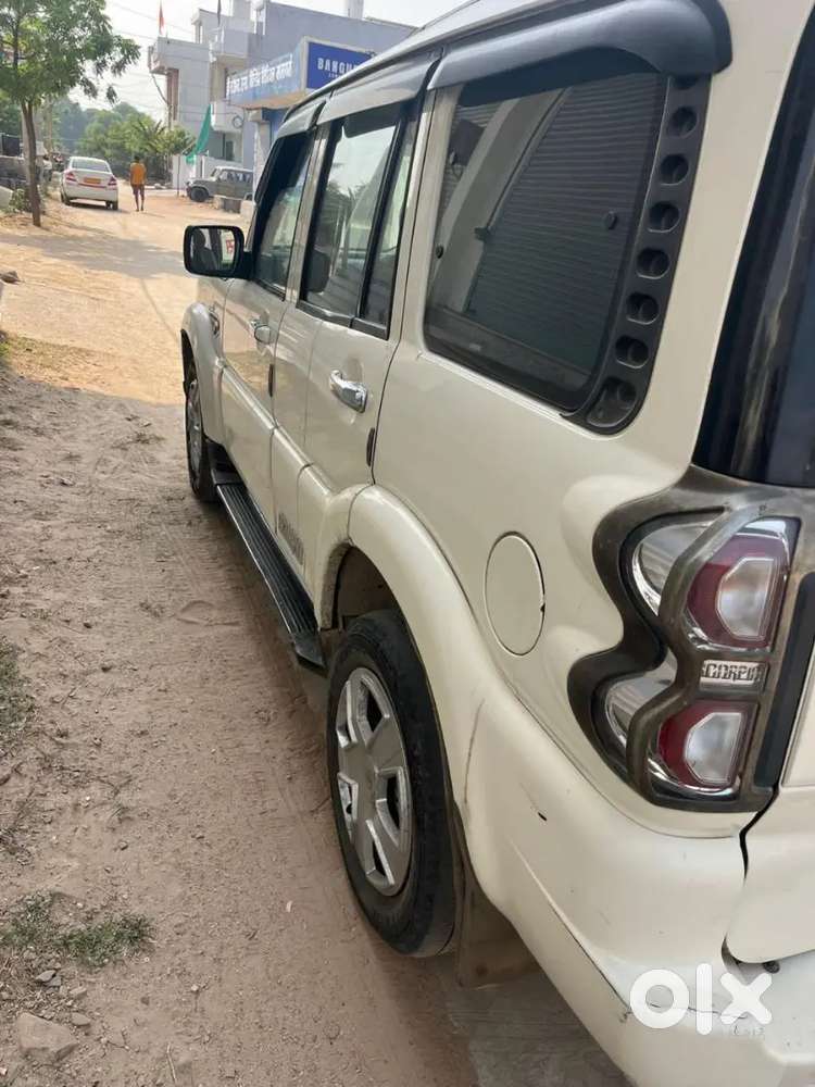 Mahindra Scorpio Classic 2015 Diesel 148000 Km Driven