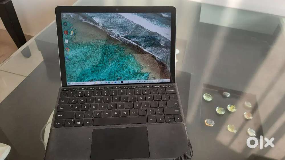 Microsoft Surface Go 3   8 GB RAM Pentium gold