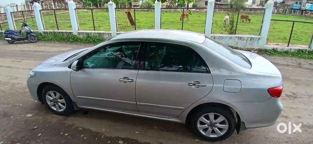 Toyota Corolla Altis 2011 Diesel