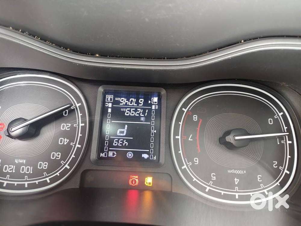 Maruti Suzuki Brezza 1.5 Vxi Smart Hybrid, 2020, Petrol