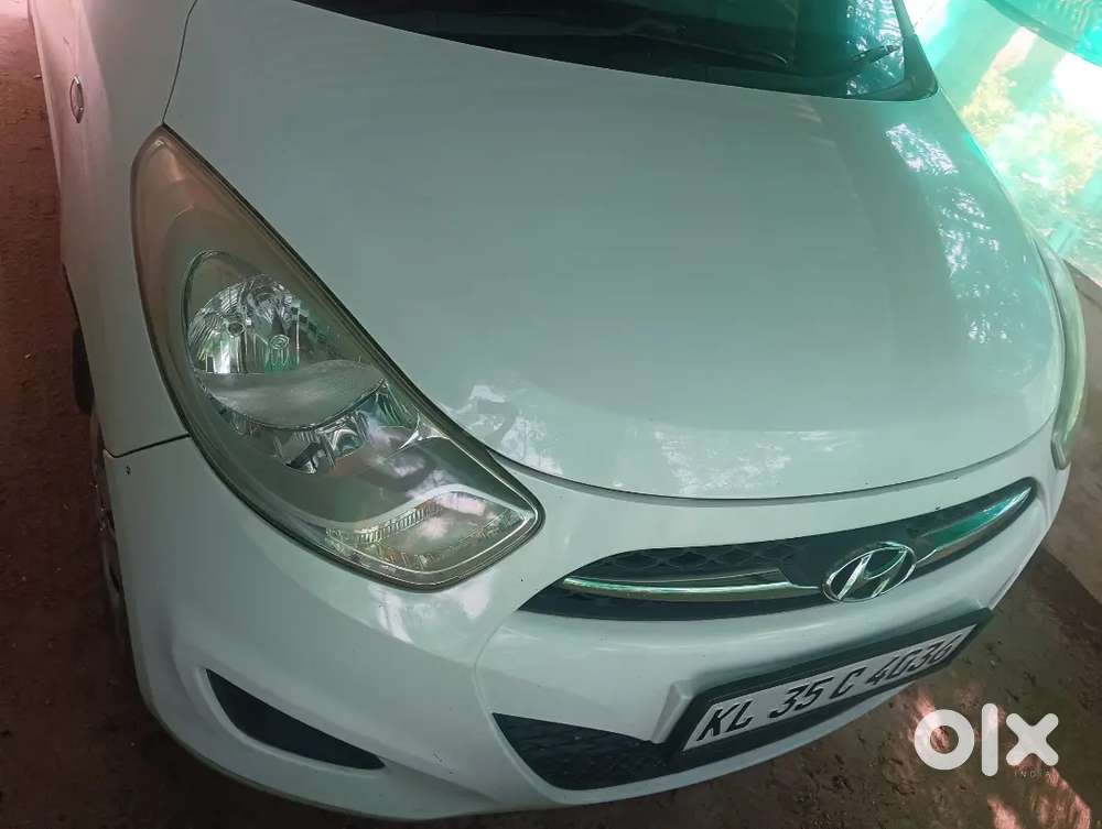 Hyundai I10 2011 Petrol 92000 Km Driven, In Good Condition