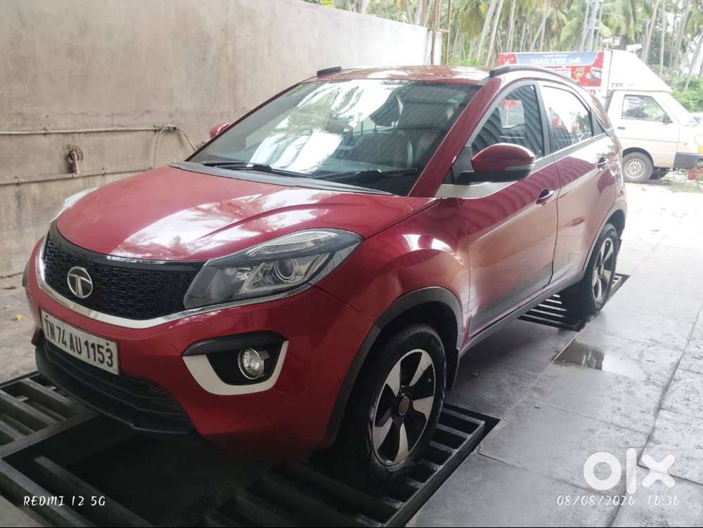 Tata Nexon 2018 1st Owner Petrol