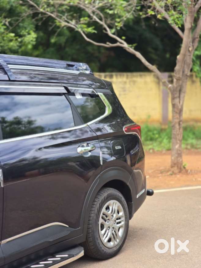 Kia Carens G 1.5 6mt Premium (o) 7-seater, 2024, Petrol