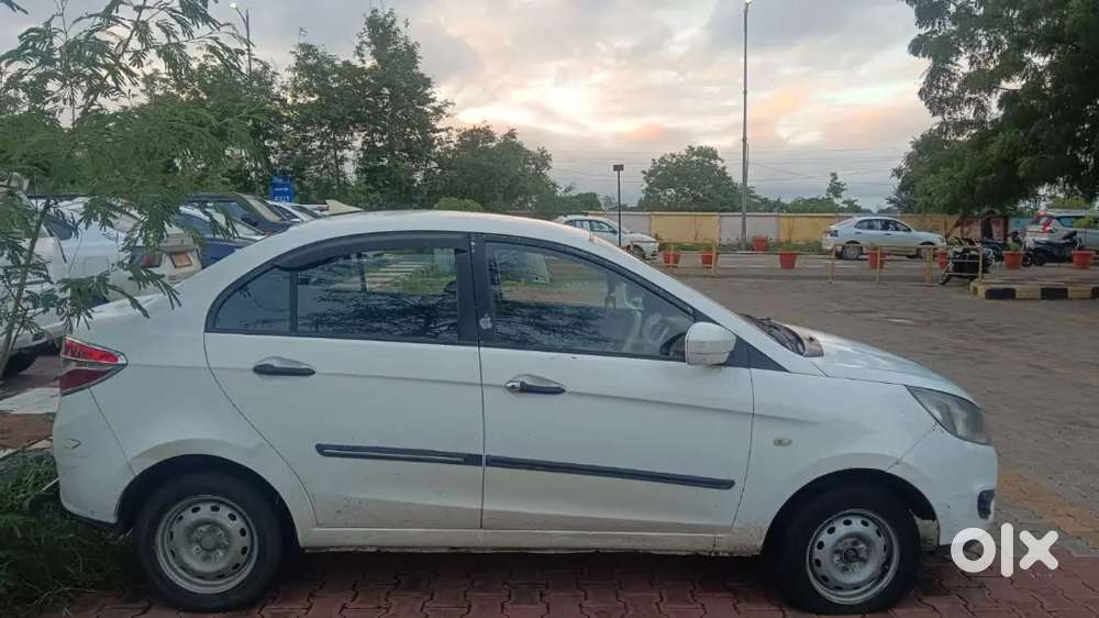 Tata Zest Revotron 2017