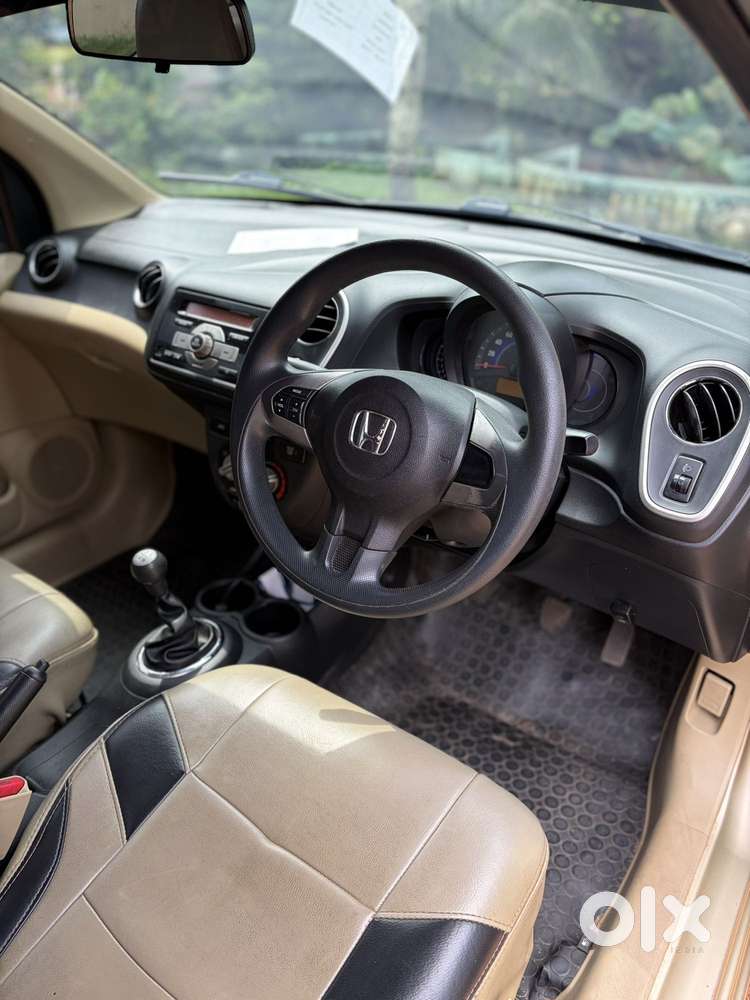 Honda Mobilio 1.5 S I-vtec Mt, 2015, Petrol