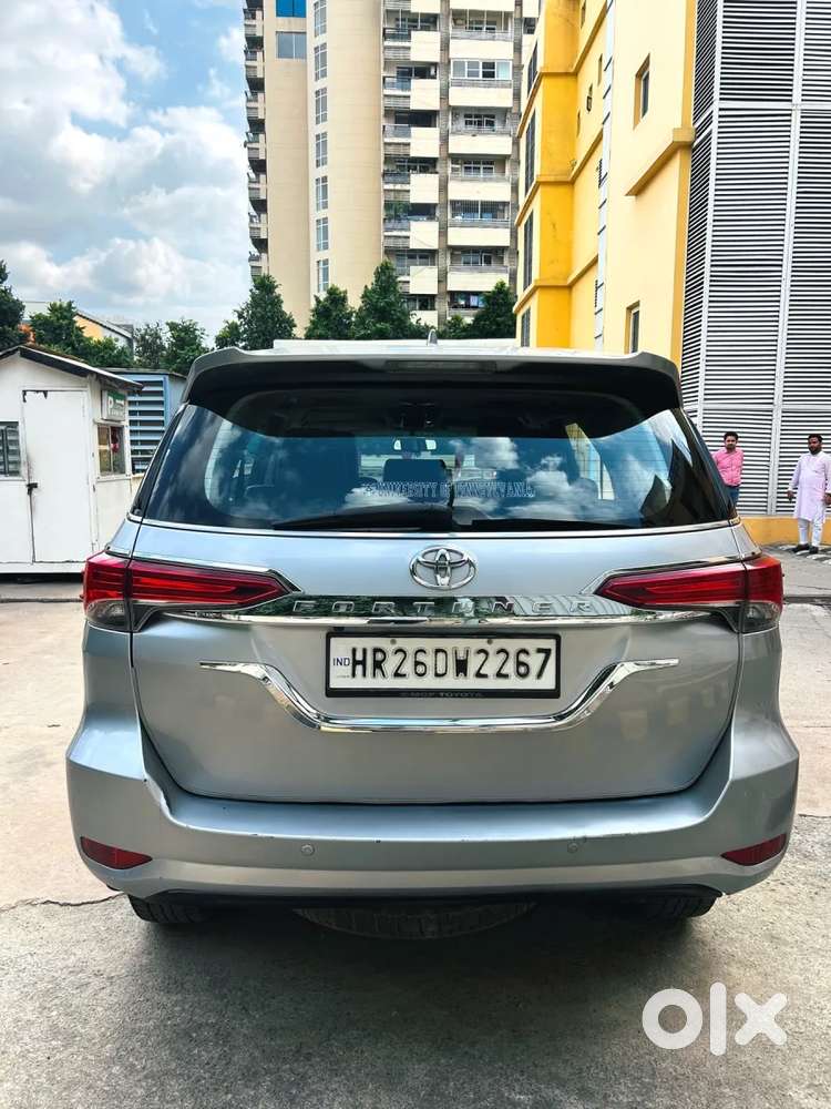 Toyota Fortuner 4x2 At, 2019, Diesel