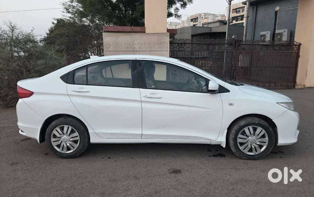 Honda City 2014-2015 I Vtec Sv, 2015, Petrol