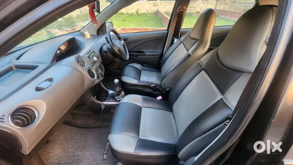 Toyota Etios Diesel 2012 Model, Black Colour, 1.5 Lac Km Driven