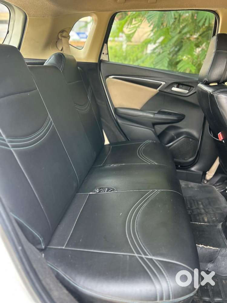 Honda Jazz V Automatic, 2016, Petrol