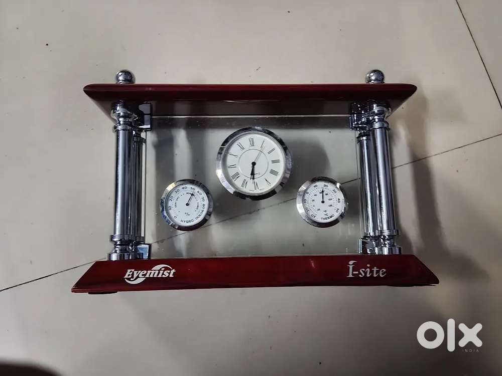 A clock beautiful decor item table clock