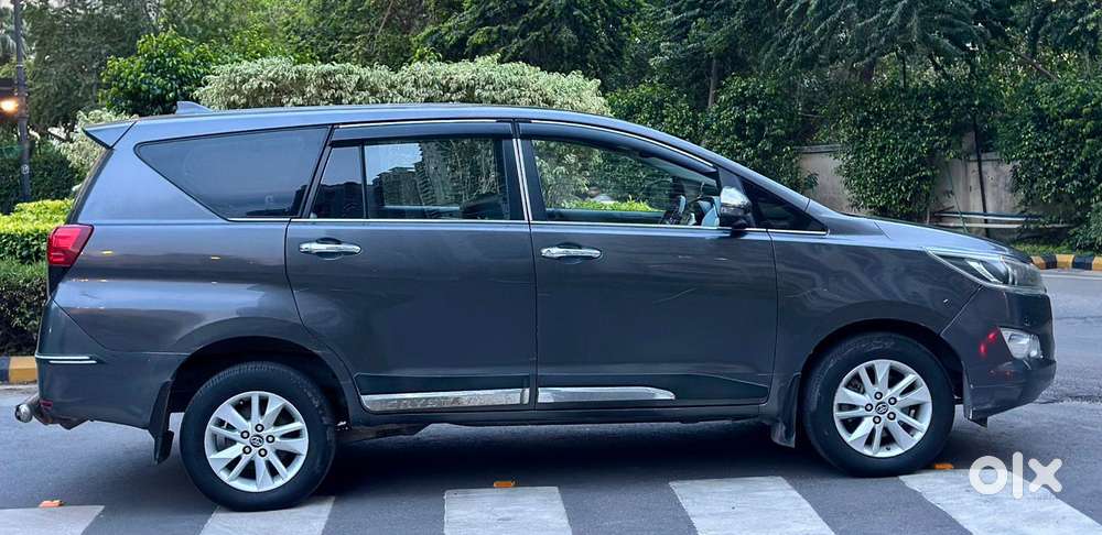 Toyota Innova Crysta 2.4 V 7 Str, 2018, Diesel