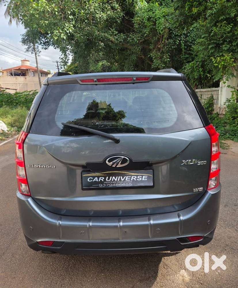 Mahindra Xuv500 W8, 2015, Petrol
