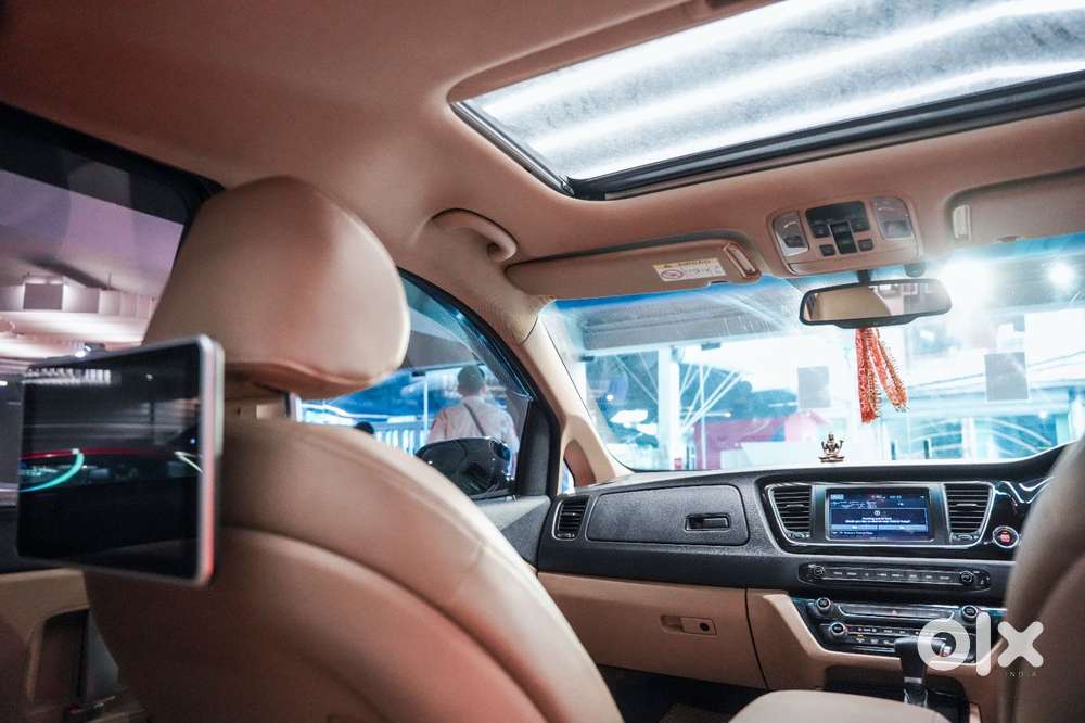 Kia Carnival Limousine, 2021, Diesel