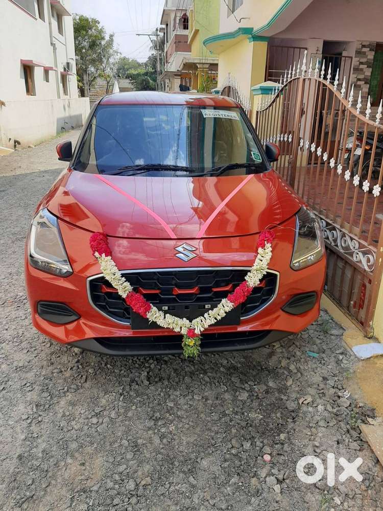 2025 Maruti Swift Vxi(o) Automatic Car For Sale.