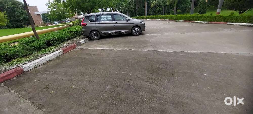 Maruti Suzuki Ertiga Zxi 2023 November