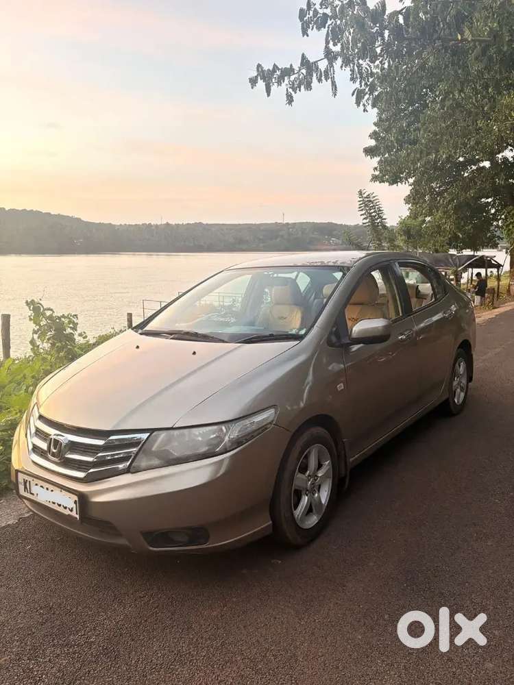 2012 Jan Registered Automatic Honda City