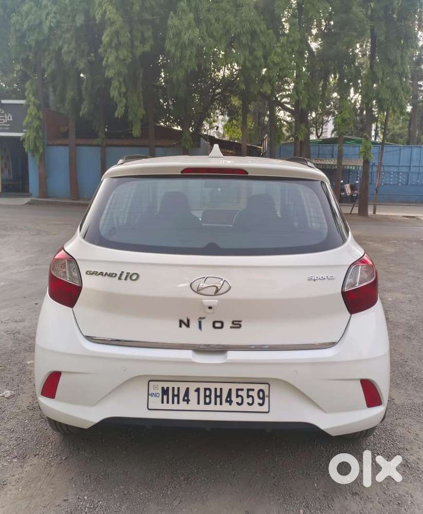 Hyundai Grand I10 Nios Sportz, 2022, Cng & Hybrids