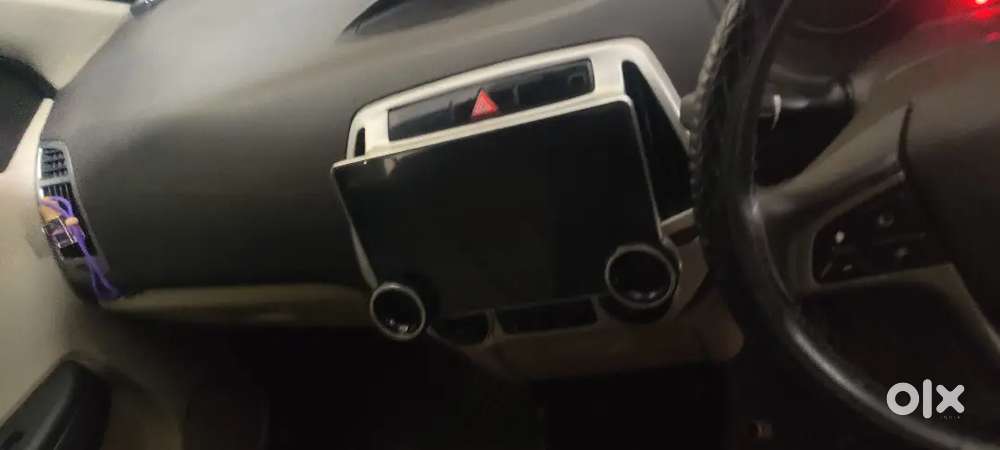 Hyundai I20 Sportz 2012