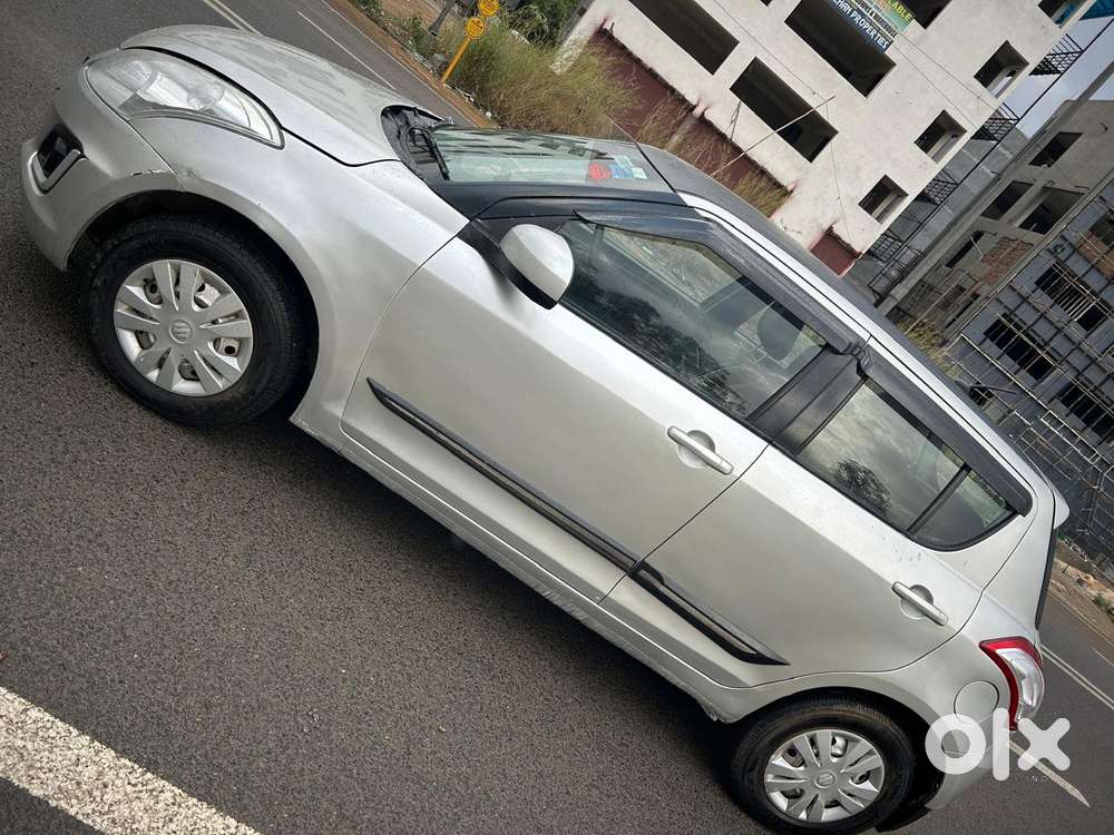 Maruti Suzuki Swift Lxi Option, 2017, Cng & Hybrids