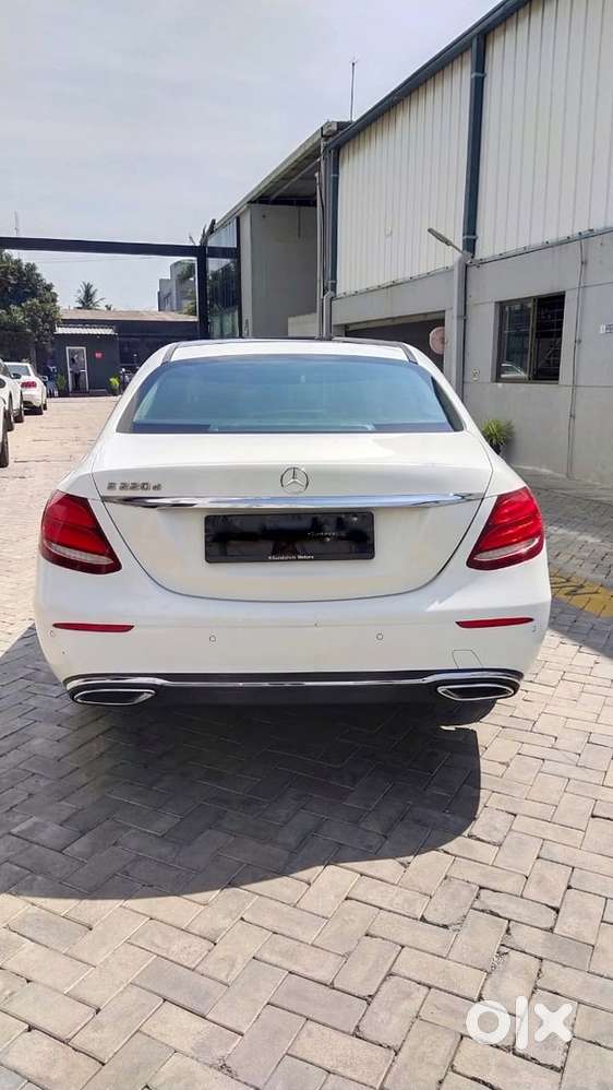 Mercedes Benz E220d. 39k Kms. Company Maintained. Great Condition