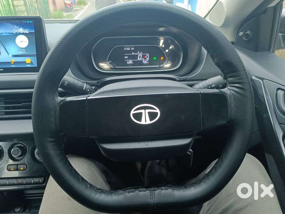 Tata Nexon Smart 1.2 Revotron Petrol 5 Mt, 2025, Petrol