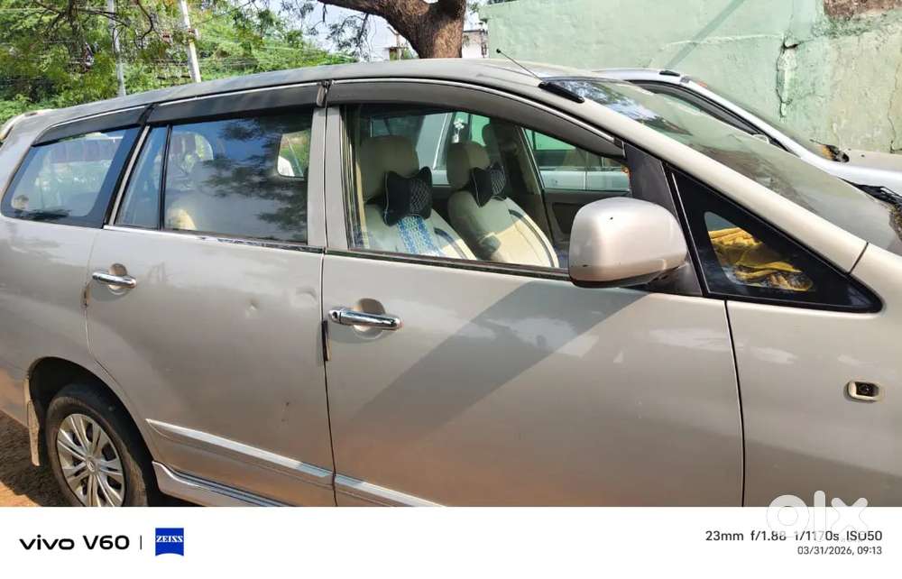 Toyota Innova 2016 Diesel Well Maintained