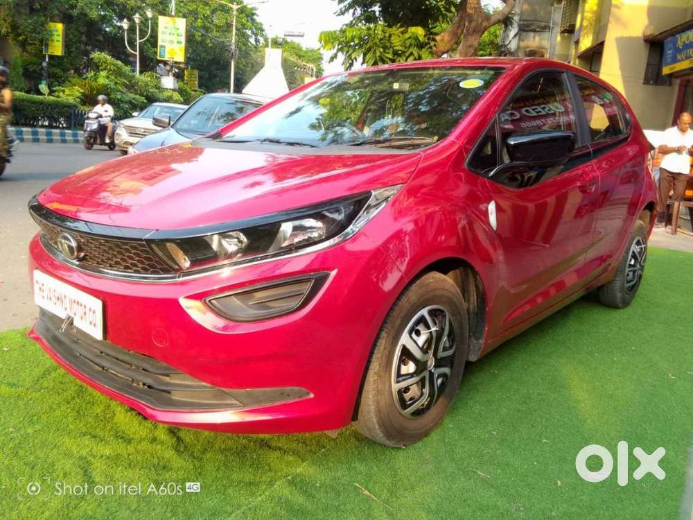 Tata Altroz 1.2 Xe, 2022, Petrol