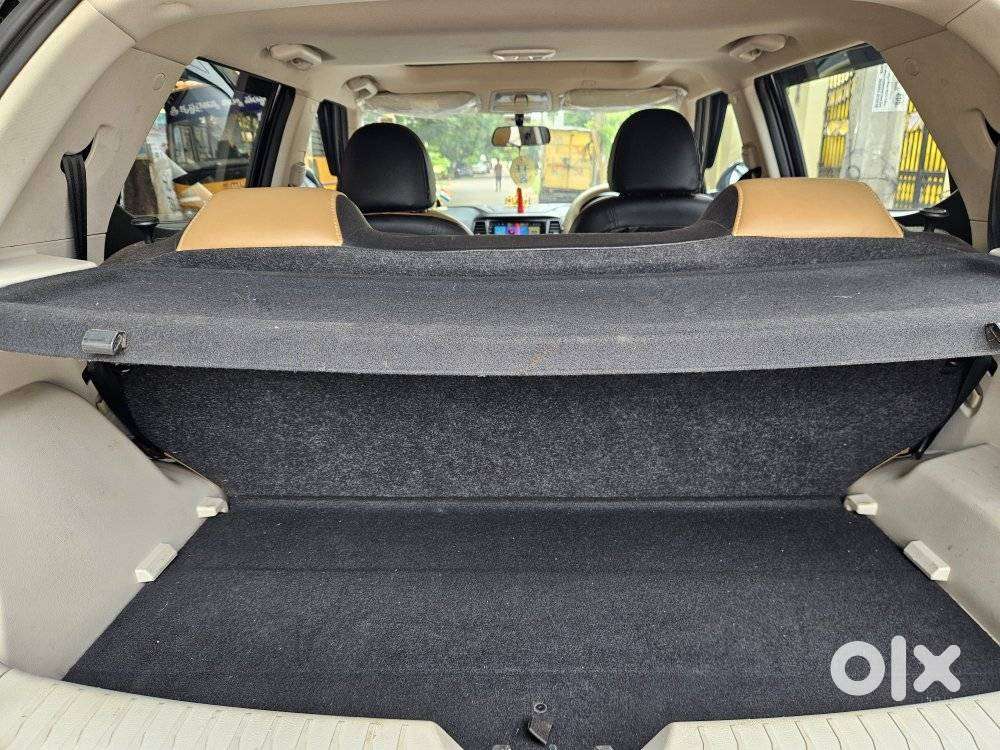 Mahindra Xuv300 W6, 2023, Petrol