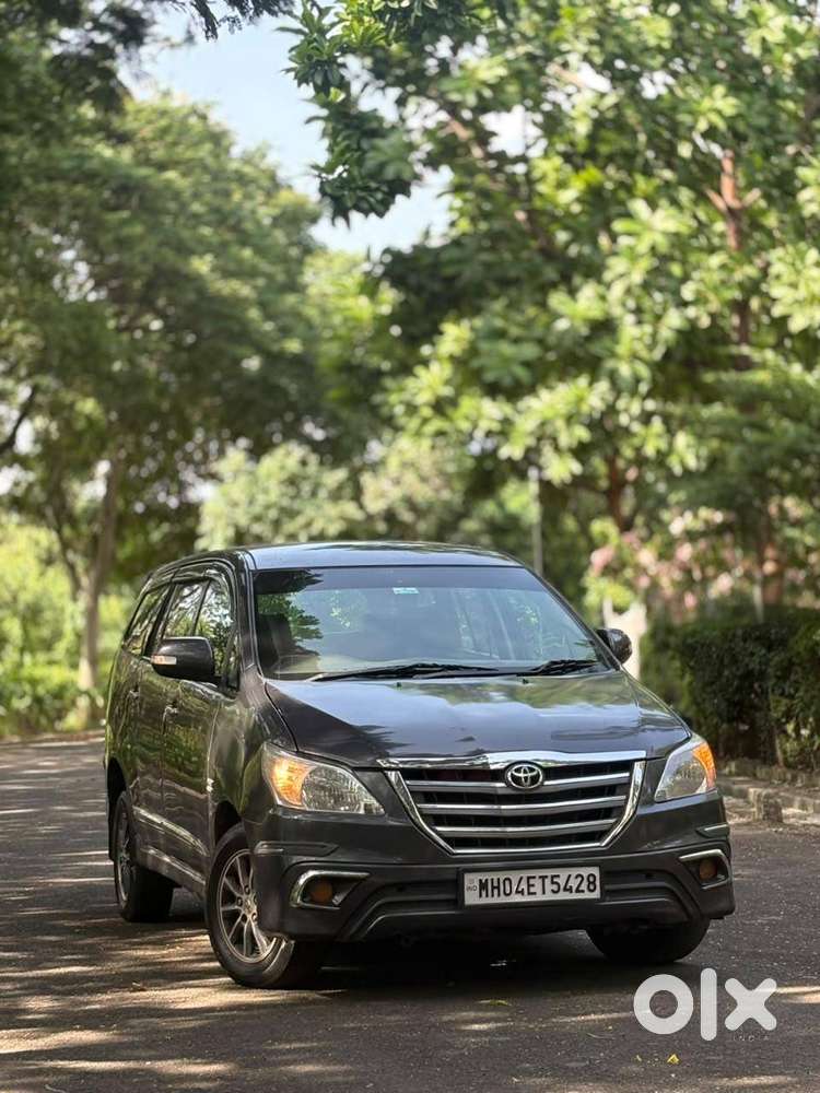 Toyota Innova Diesel 2011