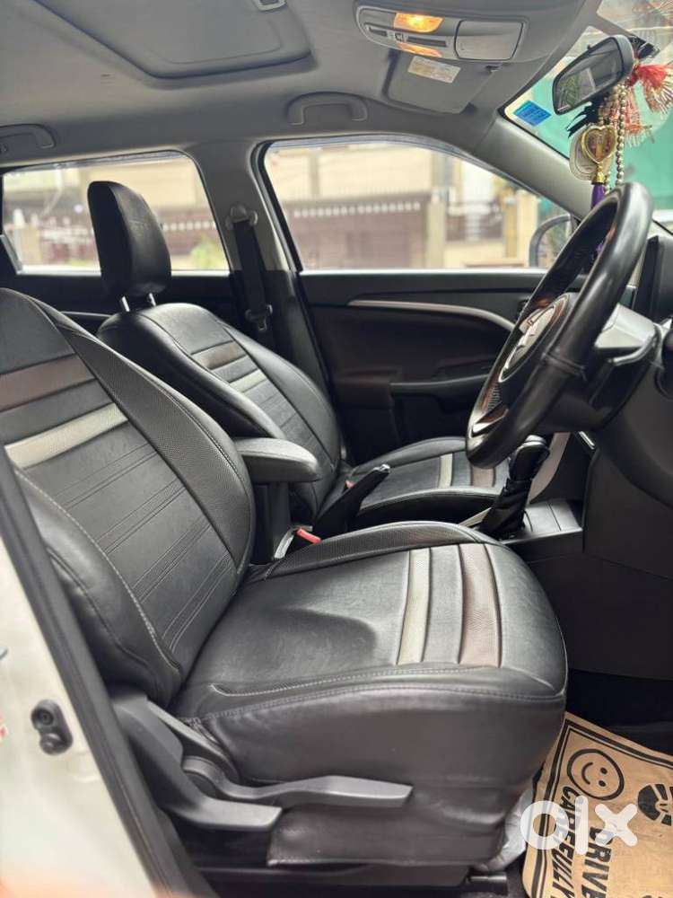 Maruti Suzuki Vitara Brezza Zxi + Amt Dual Tone, 2023, Petrol