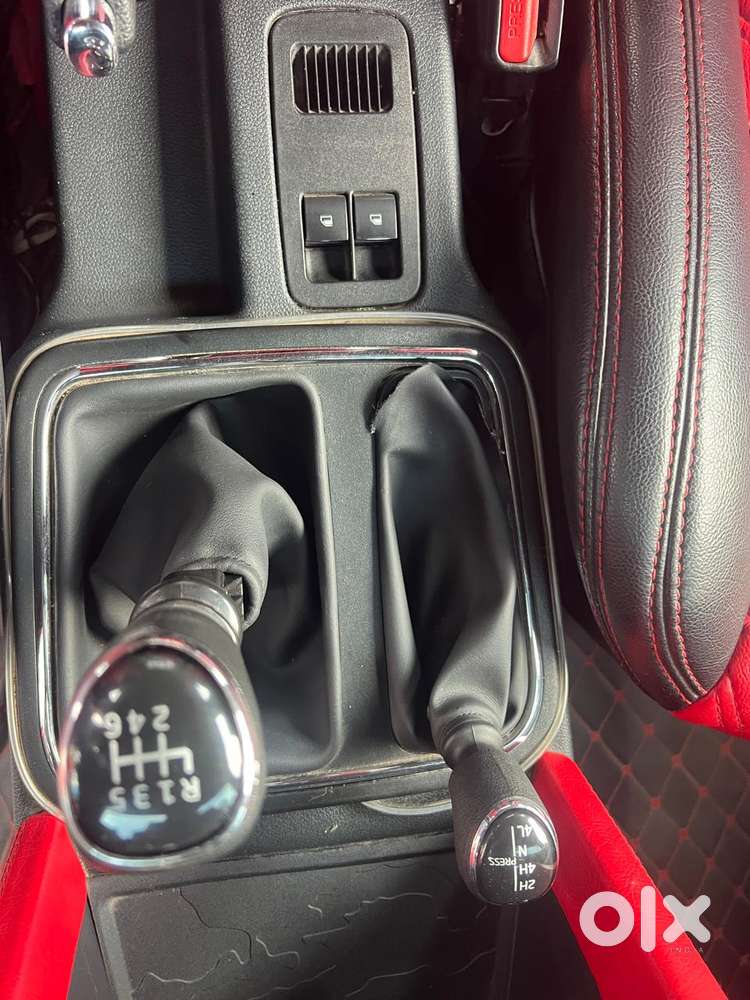 Mahindra Thar Lx Convertible Top Diesel Mt 4wd, 2022, Diesel