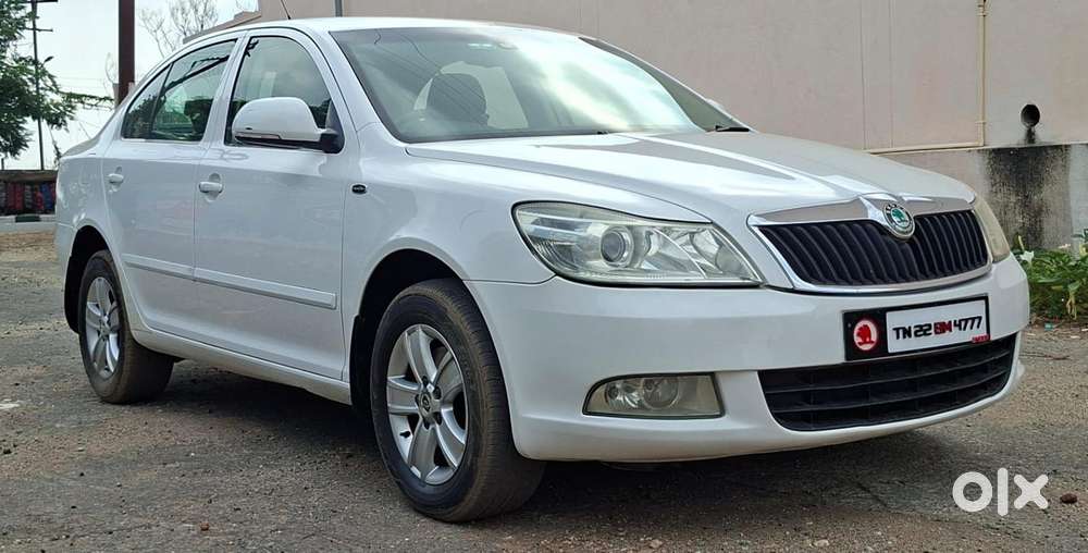 Skoda Laura 1.9 Tdi Mt Ambiente, 2010, Diesel