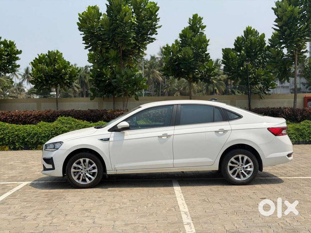 Skoda Slavia 1.0 Ambition Tsi At, 2023, Petrol