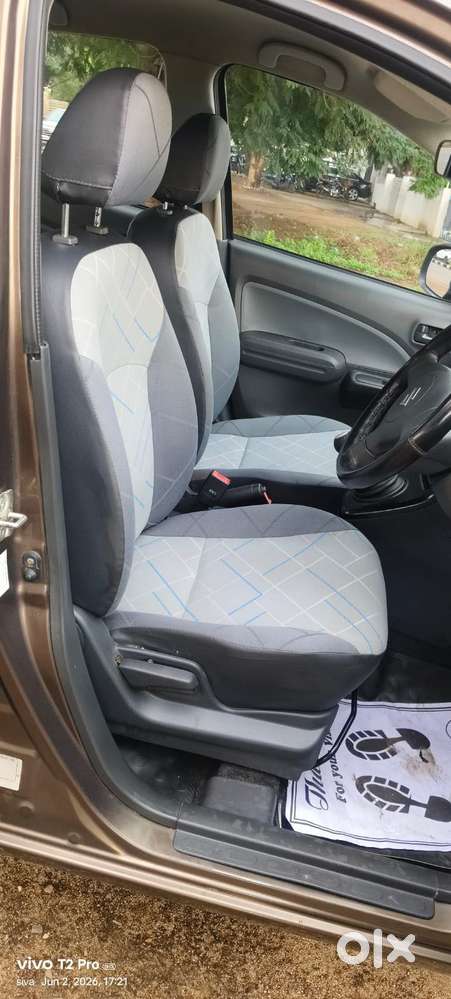 Maruti Suzuki Ritz Vxi, 2011, Petrol