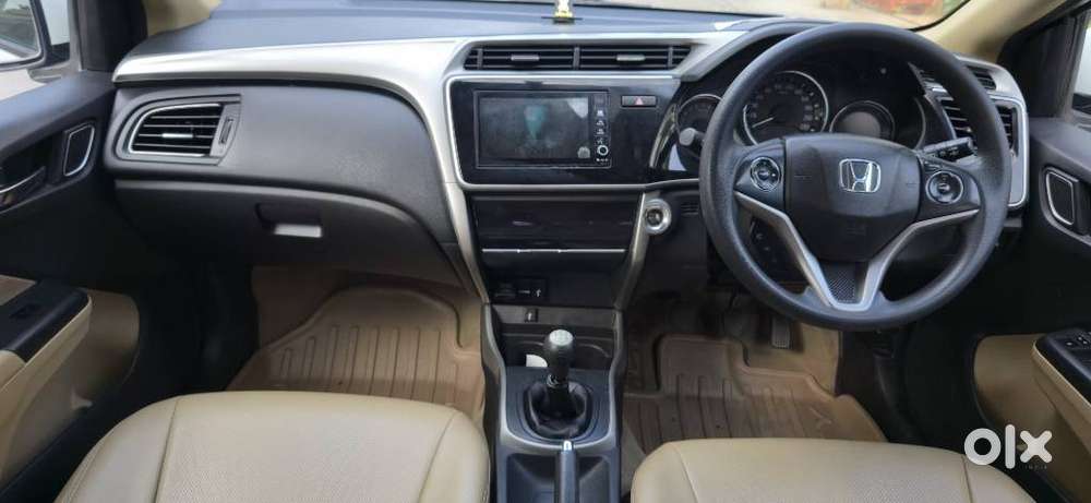 Honda City I-vtec Sv, 2017, Petrol