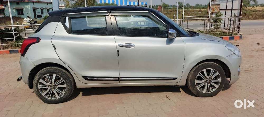 Maruti Suzuki Swift Vxi + Manual, 2019, Petrol