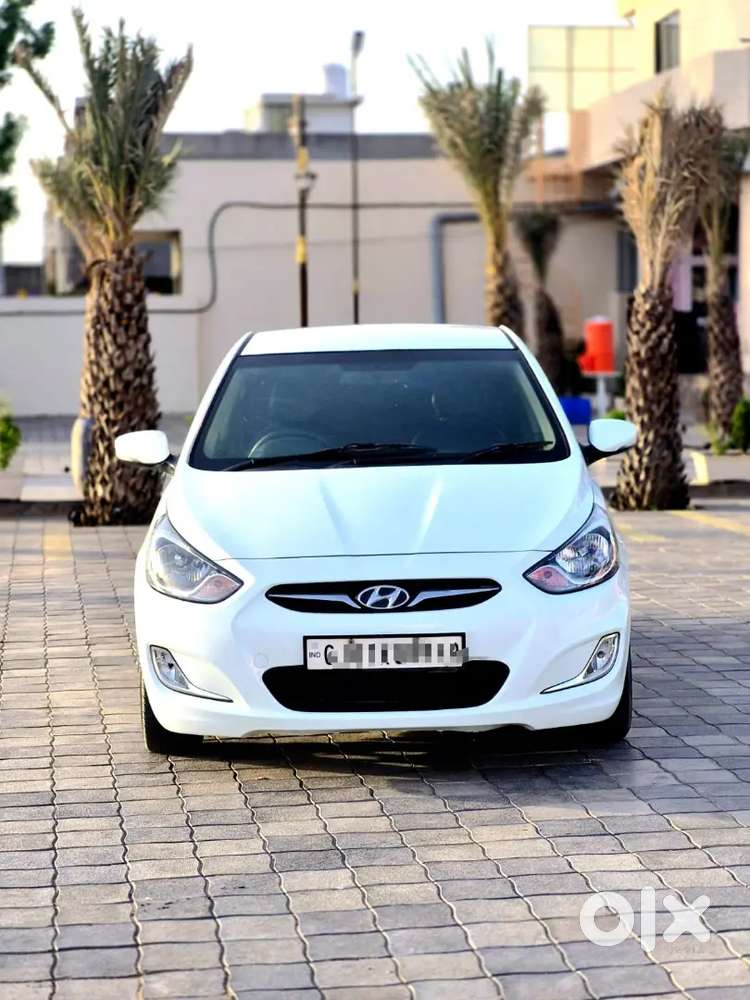 Hyundai Verna Fluidic 2012