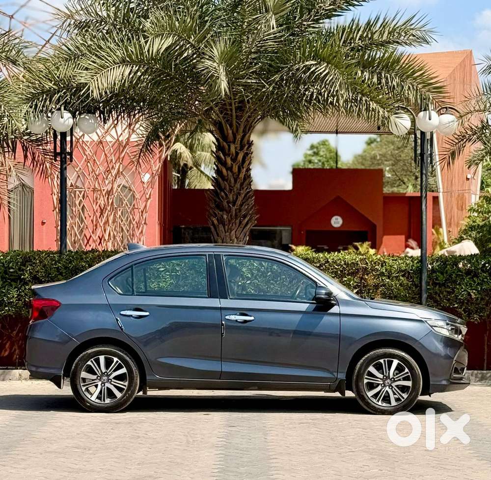 Honda Amaze 2nd Gen Vx, 2022, Petrol
