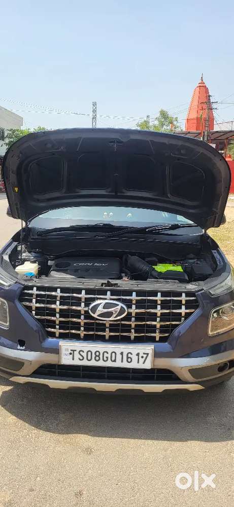 Hyundai Venue 2019 Diesel 119000 Km Driven Only Genuine Buyers,